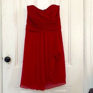 Red Chiffon Formal Strapless Dress, David's Bridal, Size 8